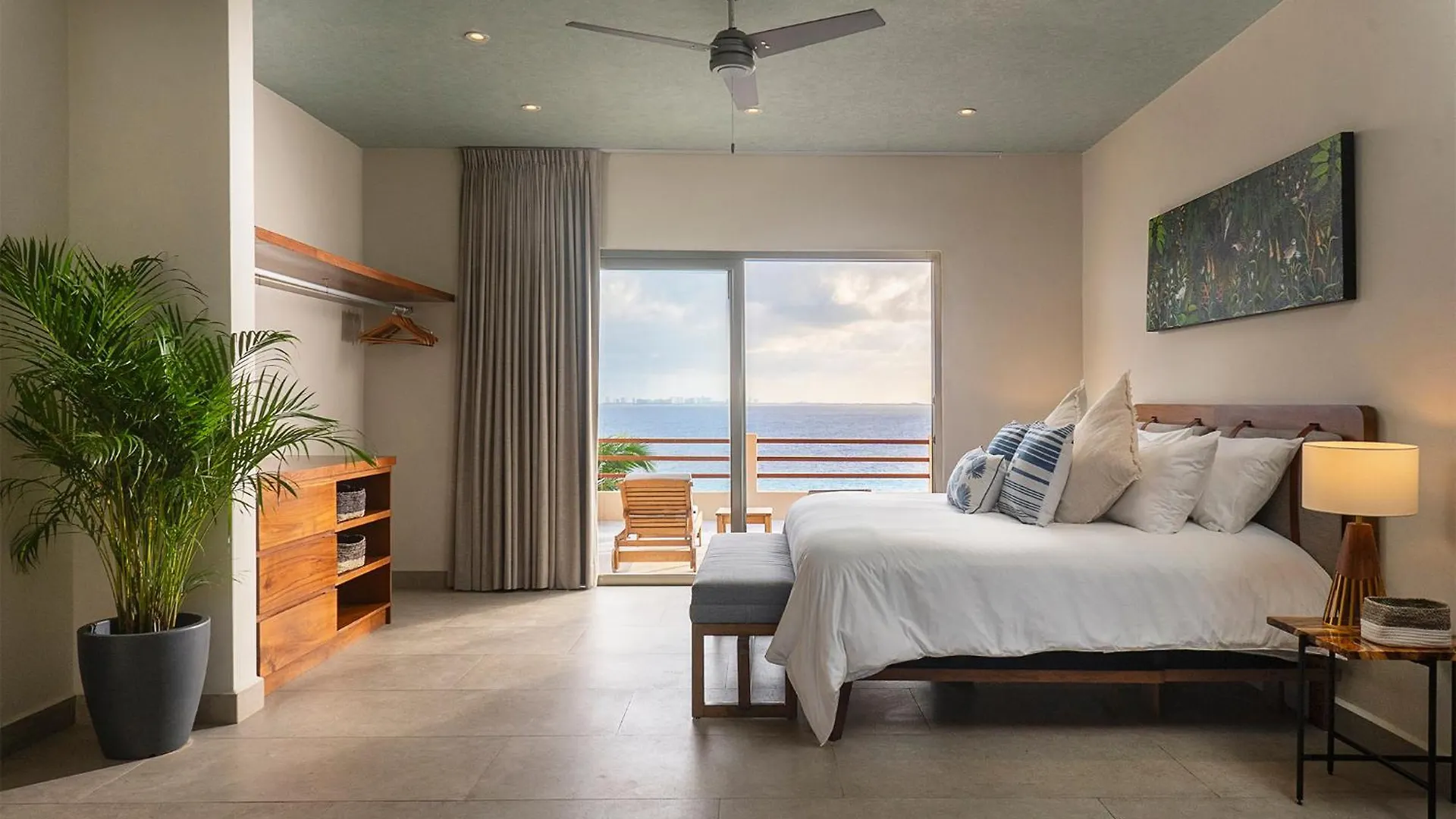 5Br Island Villa, Stunning Views, Saltwater Pool & Concierge Isla Mujeres 0*,